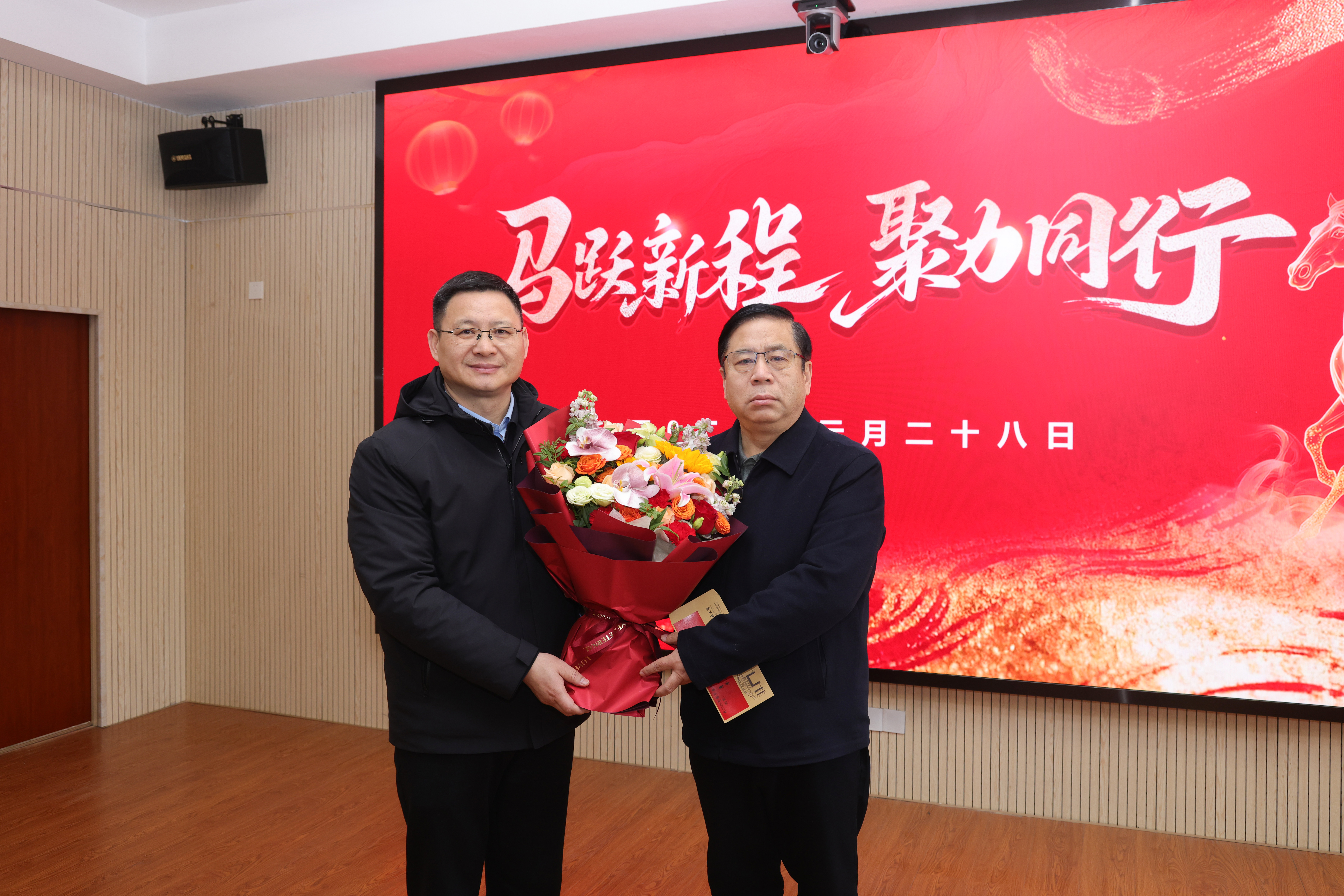校党委书记刘杰一行看望唐辉明院士-工程学院